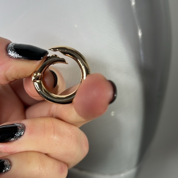 Americana by Sharif Leather Large Link Chain Belt Crossbody Bag - Picture 10 of 15